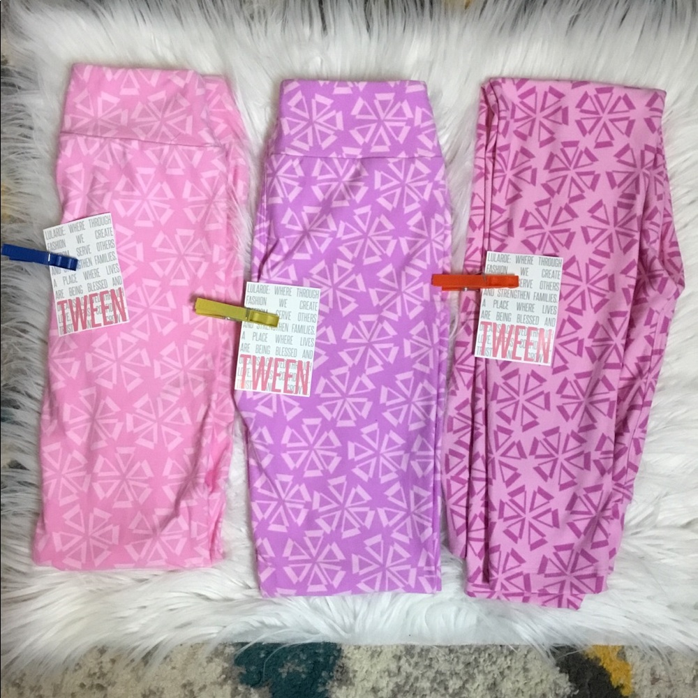 SOLD!! Leggings